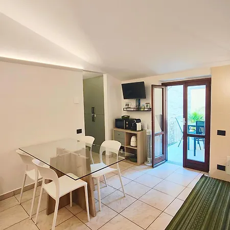 Prázdninový dům Terrazza Del Borgo - Lakeview *