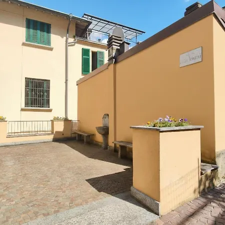 Terrazza Del Borgo - Lakeview Ferienhaus